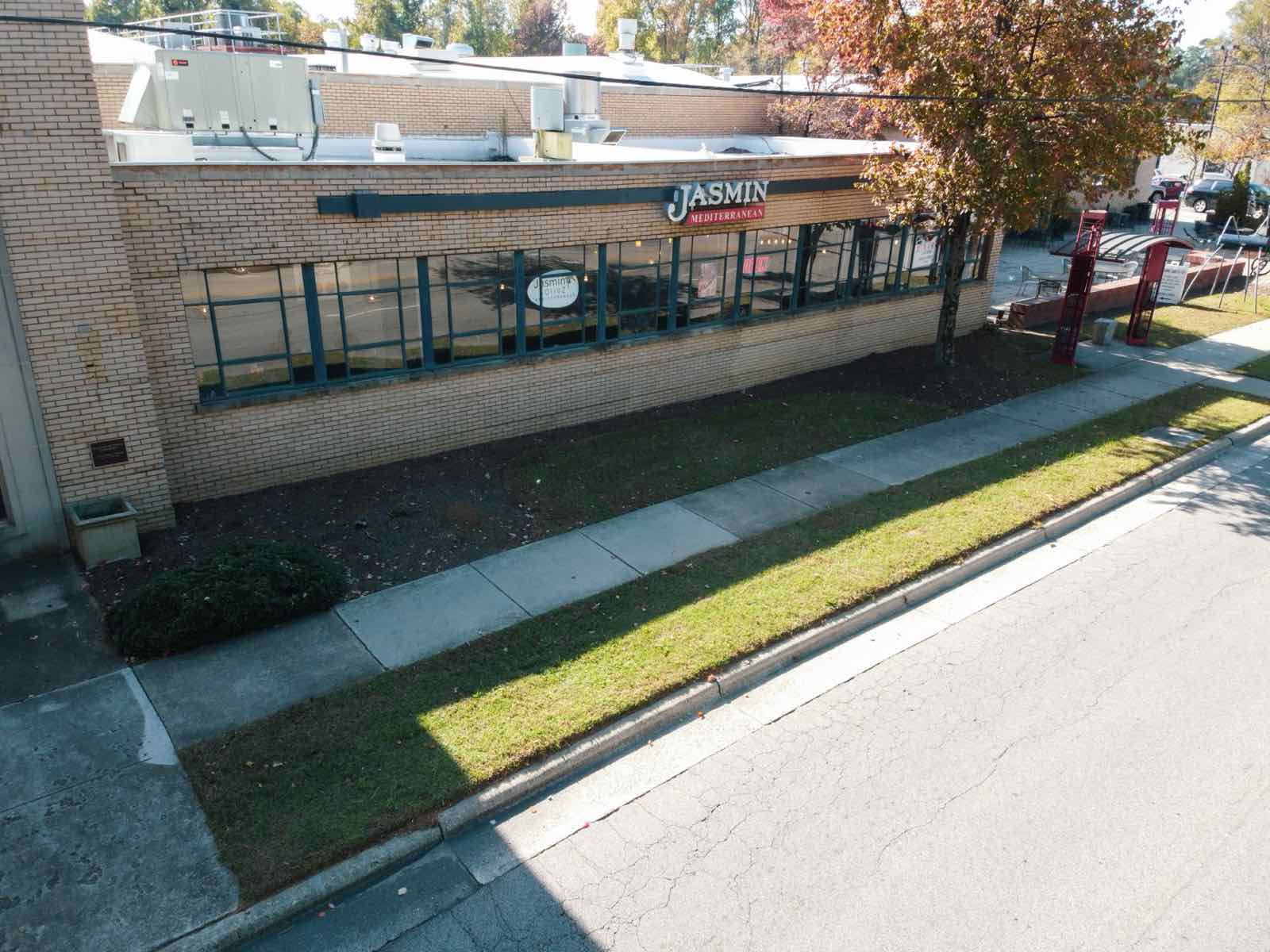 Jasmin & Olivz Meredith College location on Hillsborough St