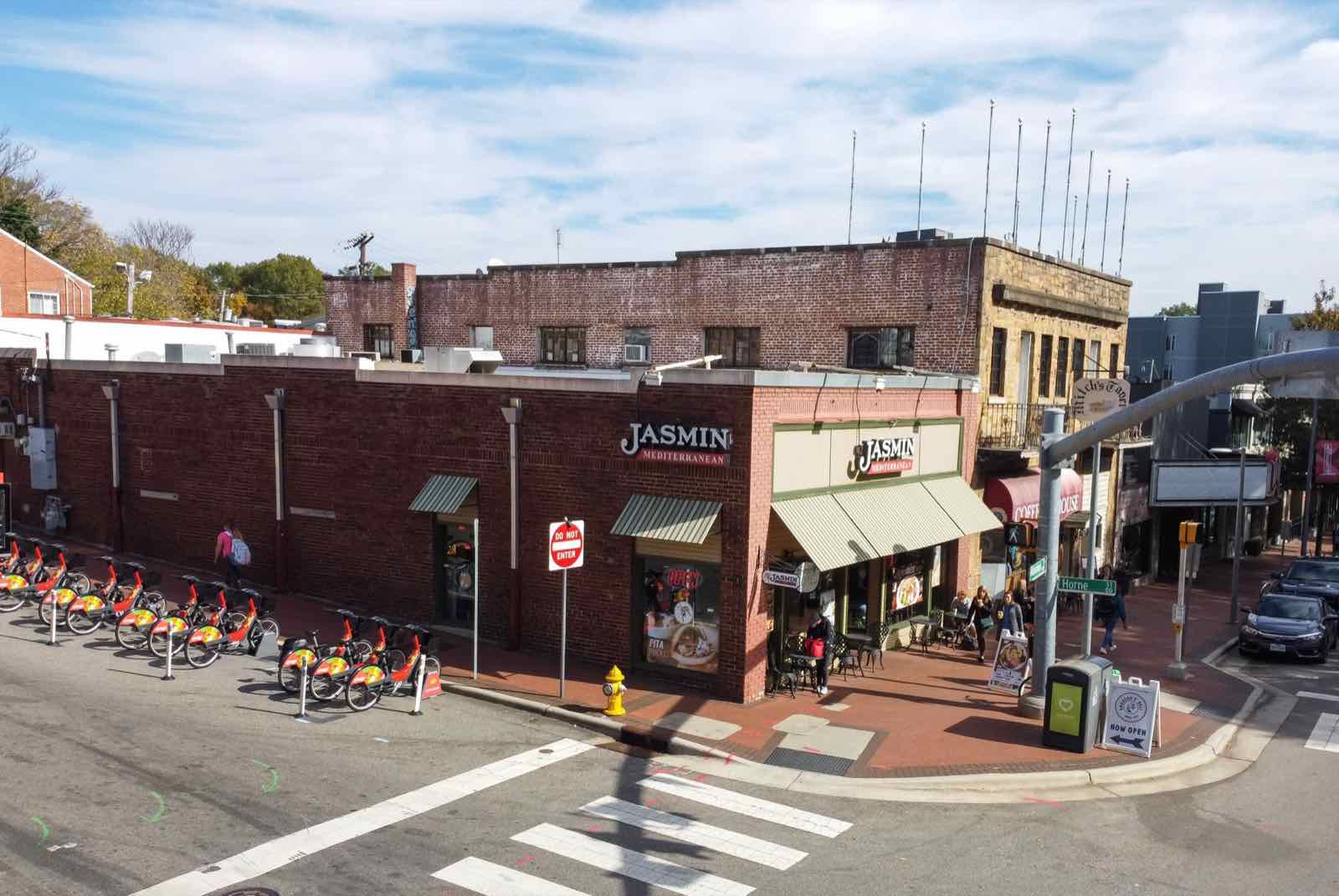 Jasmin & Olivz NC State location on Hillsborough St